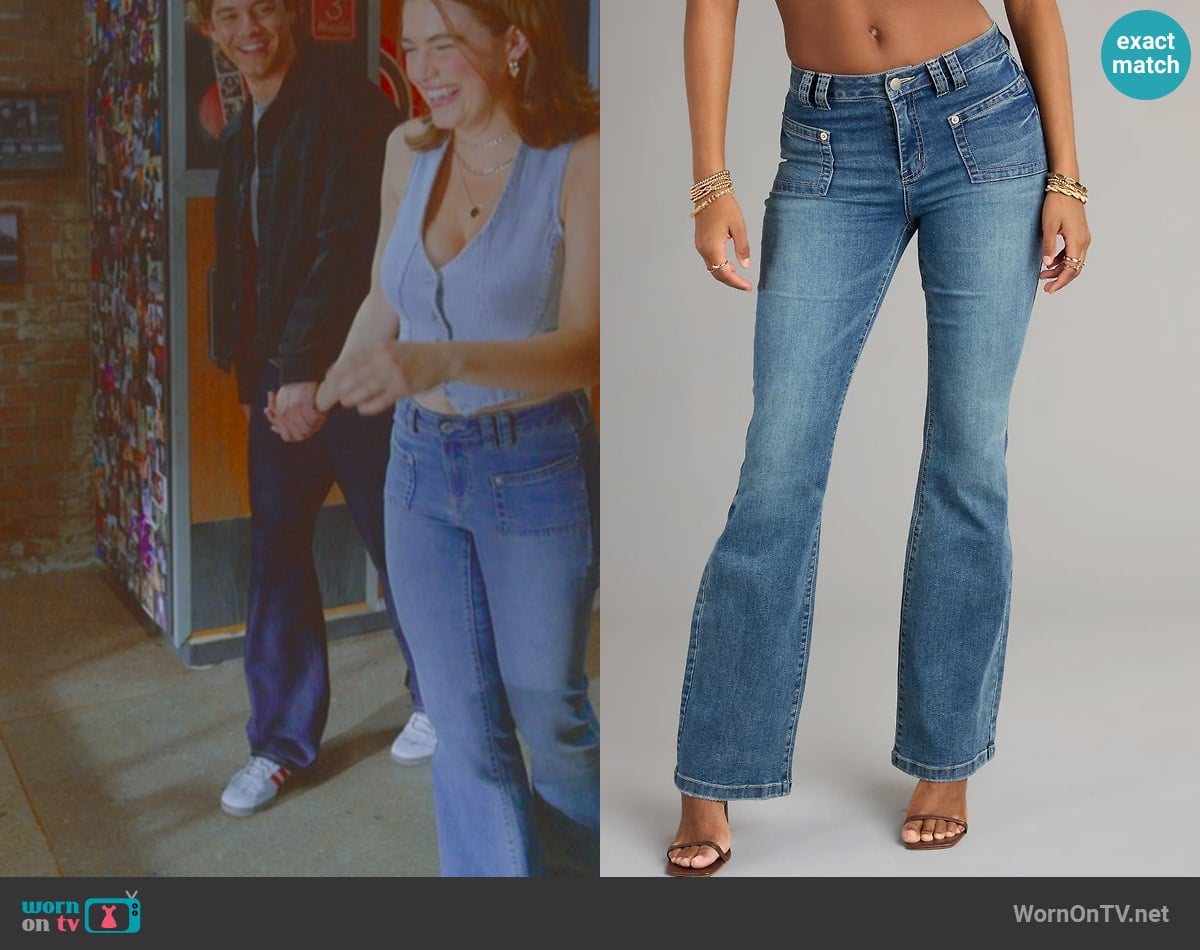 Windsor Walk This Way Mid Rise Flare Denim Jeans worn by Hannah Wells (Ella Bright) on Off Campus