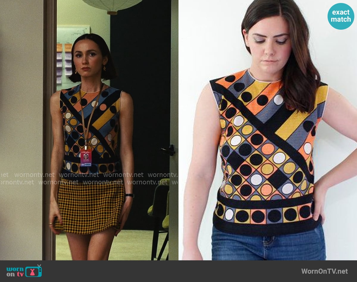 Zio Luigi Vintage Top worn by Lexi Howard (Maude Apatow) on Euphoria