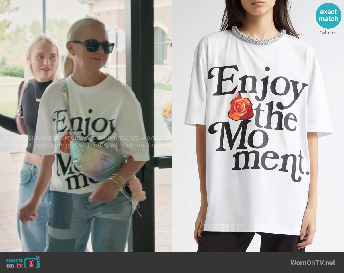 3.1 Phillip Lim Enjoy The Moment Tee worn by Galyna Saltkovska on The McBee Dynasty Real American Cowboys