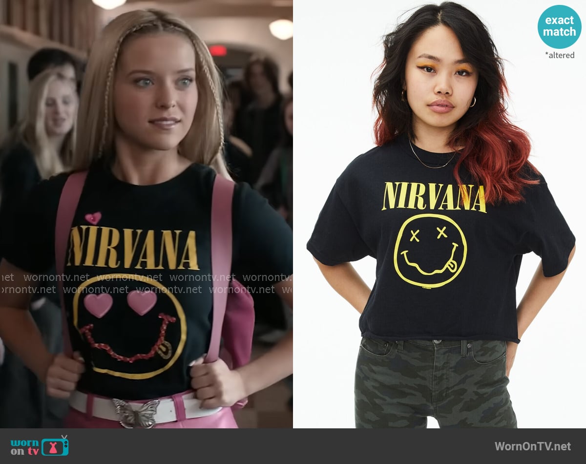 Aeropostale Nirvana Cropped Graphic Tee worn by Elle Woods (Lexi Minetree) on Elle