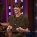 Alison Brie's brown ruched mini dress on The Kelly Clarkson Show