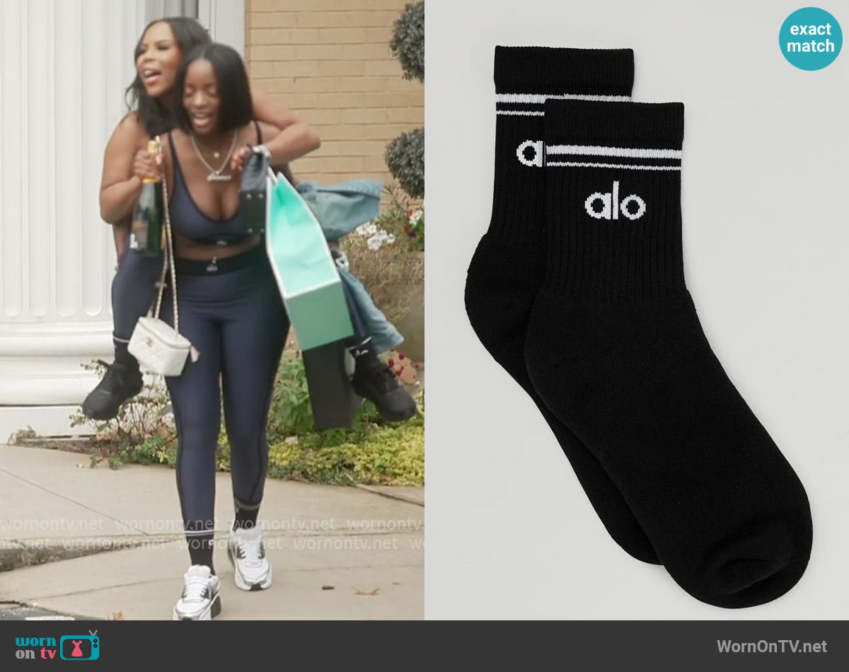 Kelli and Shamea’s black socks on RHOA Kelli and Shamea’s black socks on RHOA