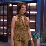 Amy Grant’s tie dye printed dress on The Kelly Clarkson Show