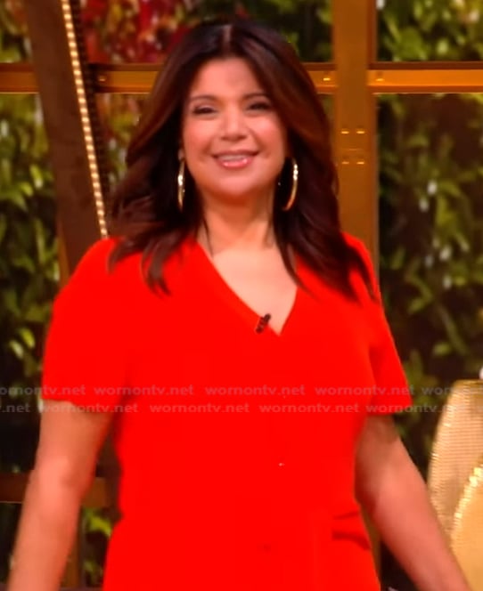 Ana’s red ribbed dress on The View