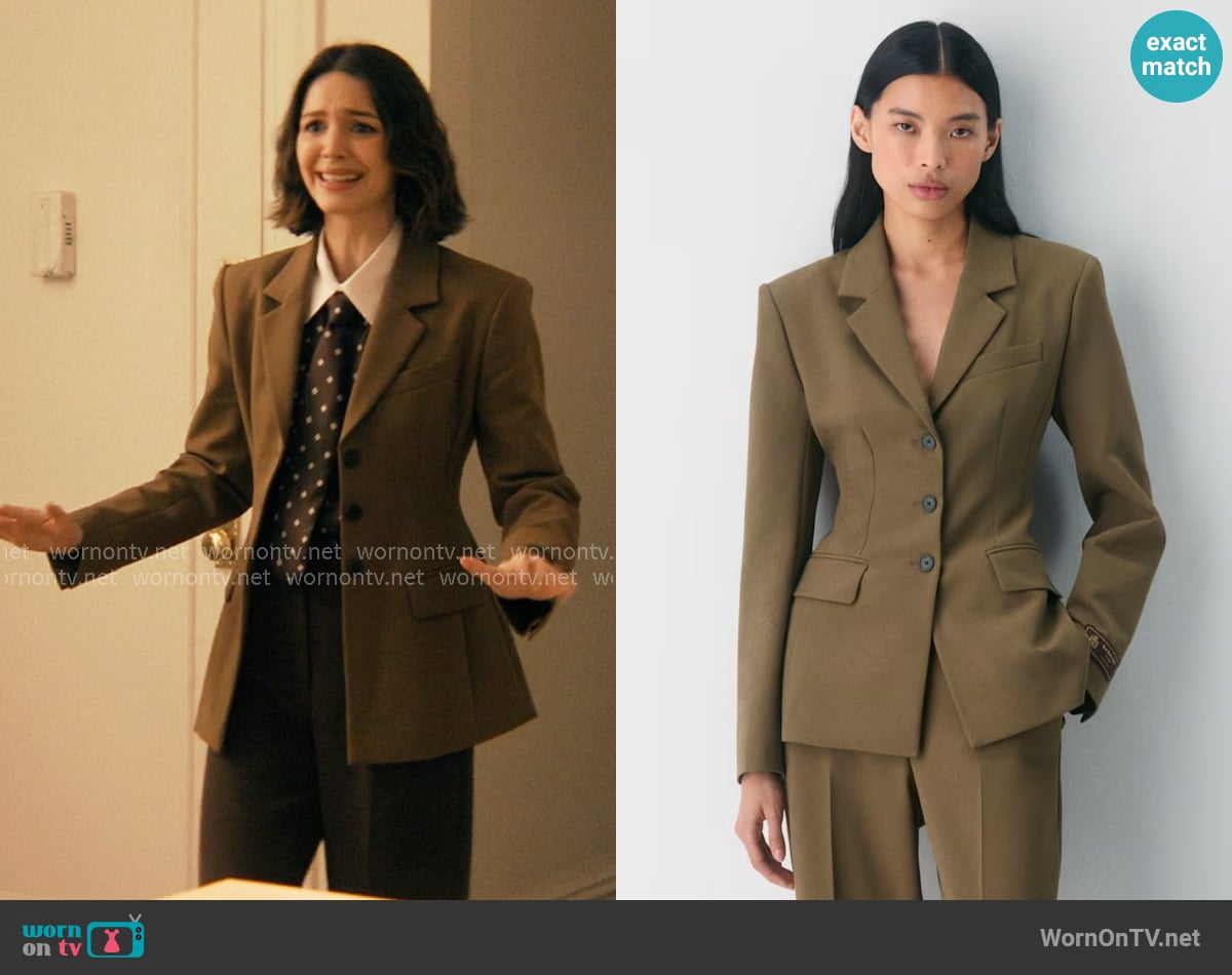 Aritzia Standout Blazer in Cello Brown worn by AJ Pascarelli (Ella Hunt) on Not Suitable For Work