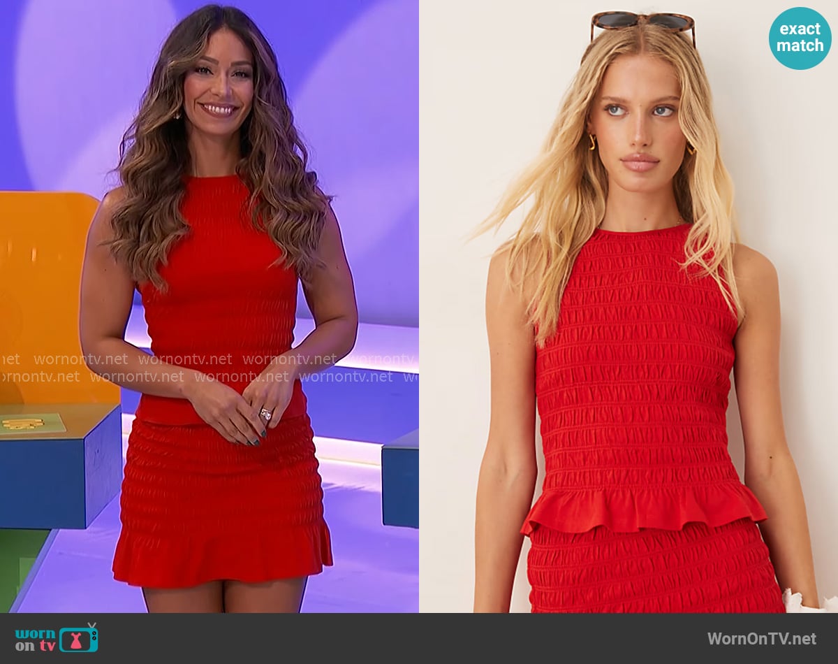 ASOS Design Shirred Frill Hem Mini Skirt in Red worn by Manuela Arbeláez on The Price is Right