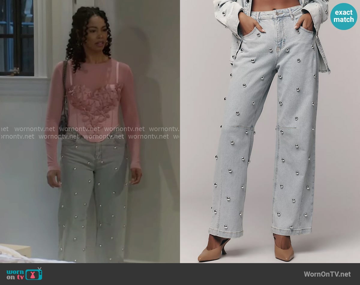 Avec Les Filles High-Rise Studded Tapered Jeans worn by Chelsea Hamilton (RhonniRose Mantilla) on Beyond the Gates