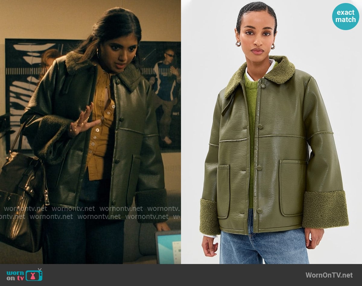 Baum Und Pferdgarten Birdie Faux Leather Jacket worn by Abhinaya Chilukuri (Avantika) on Not Suitable For Work