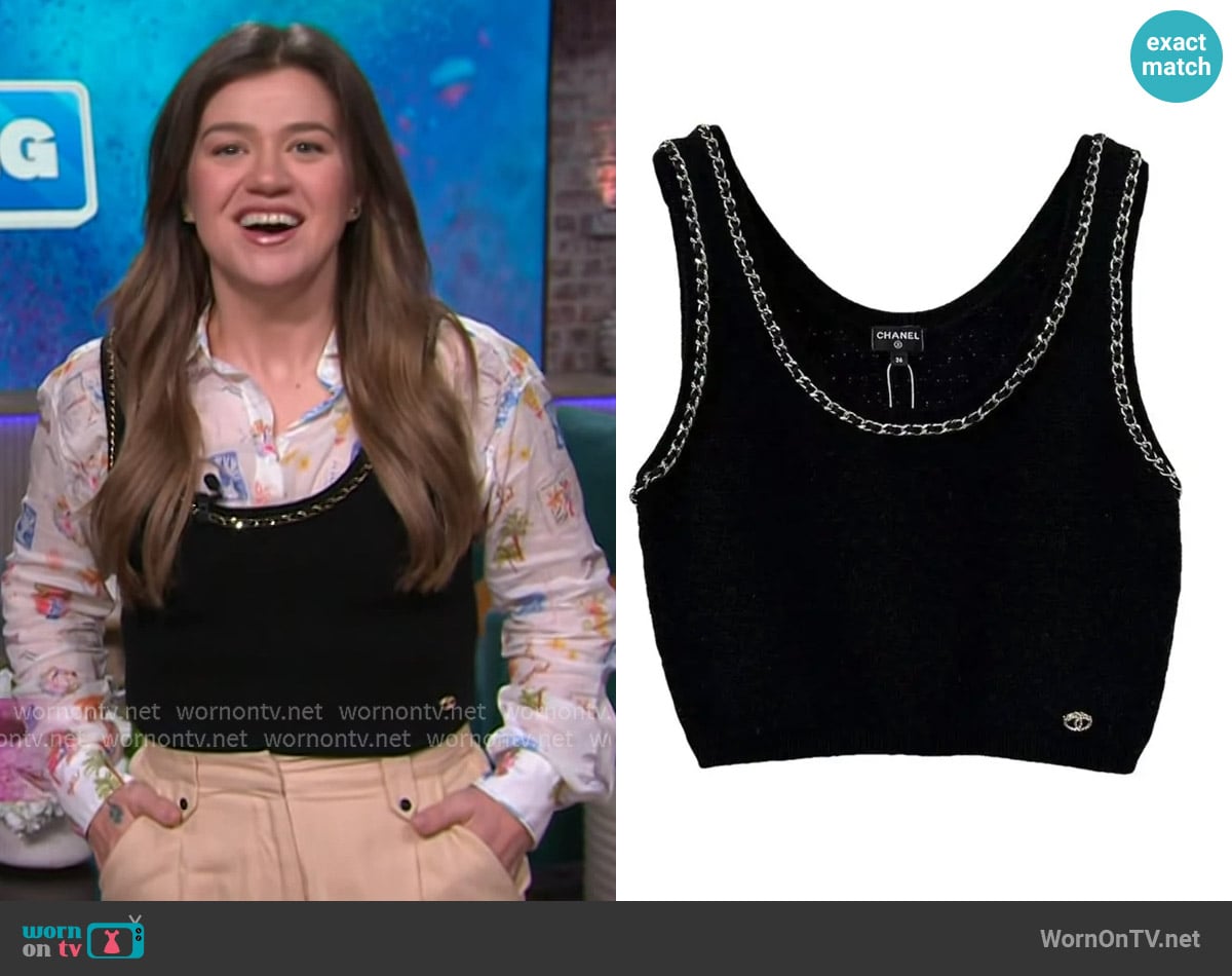Chanel Cashmere Top worn by Kelly Clarkson on The Kelly Clarkson Show