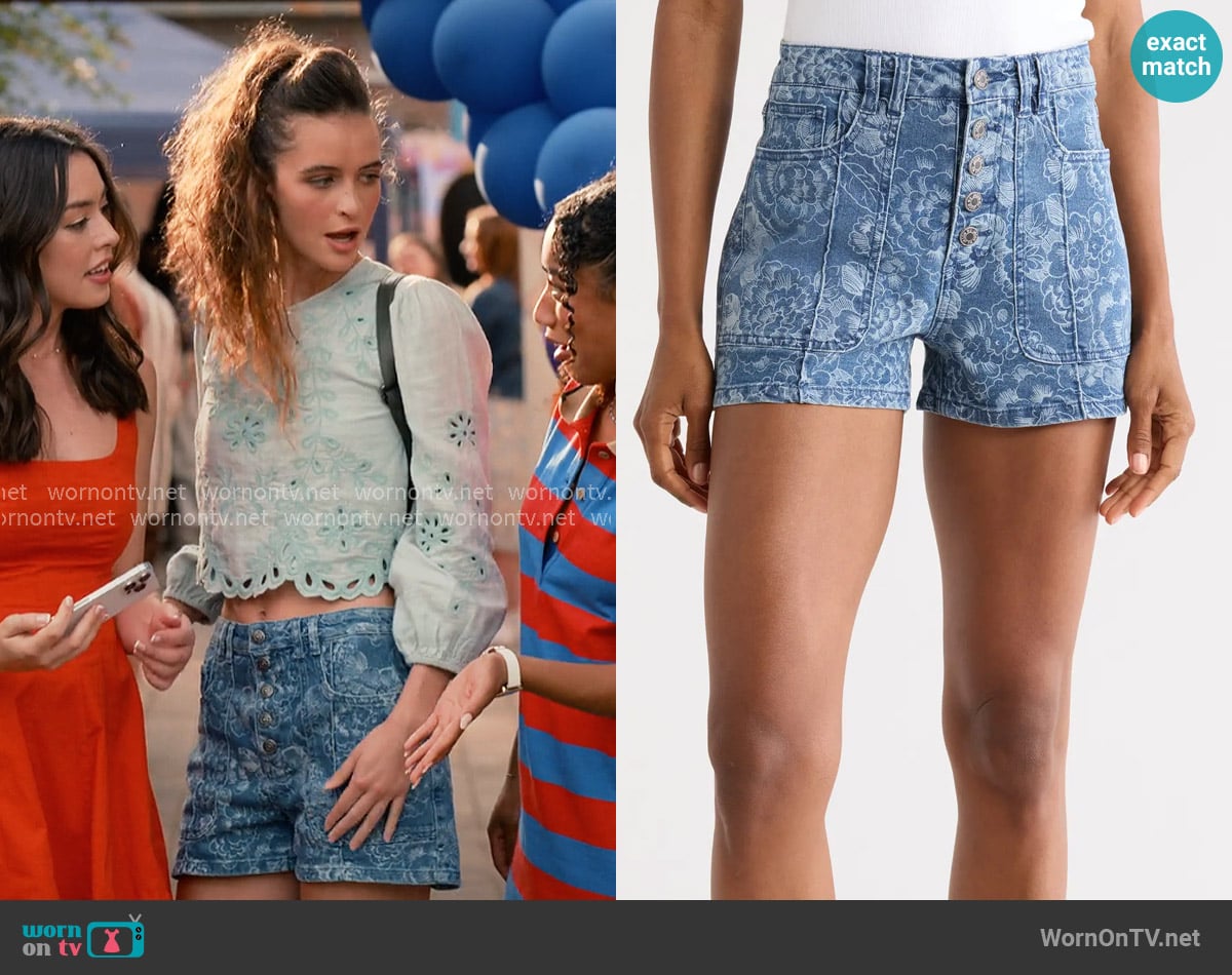 Cinq a Sept Floral Cottagecore Denim Shorts worn by CeCe Matney (Harlan Drum) on Sweet Magnolias