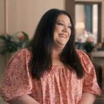Dana’s pink floral top on Sweet Magnolias