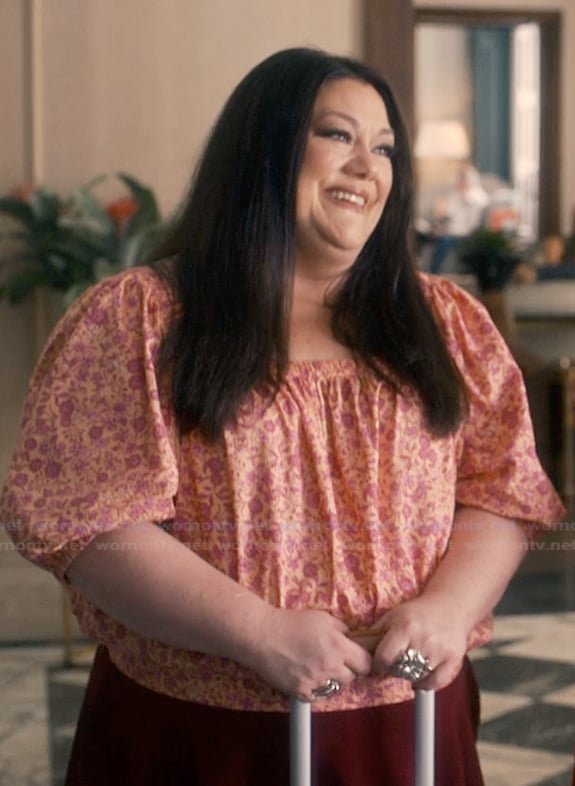 Dana’s pink floral top on Sweet Magnolias