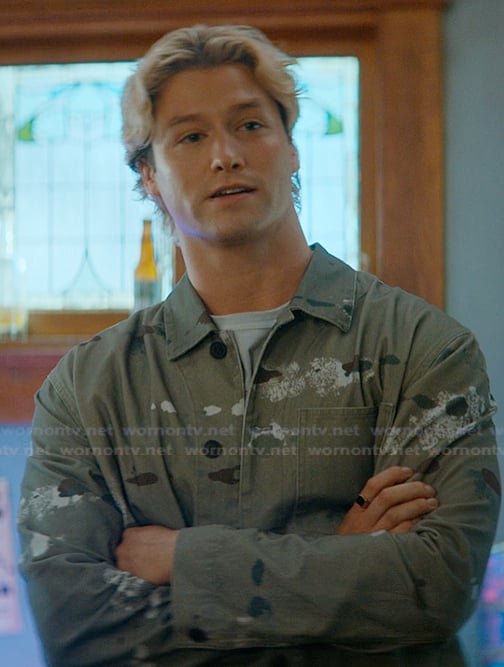 Dean’s gray floral jacket on Off Campus