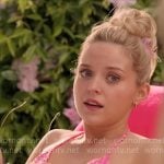 Elle's pink bikini on Elle