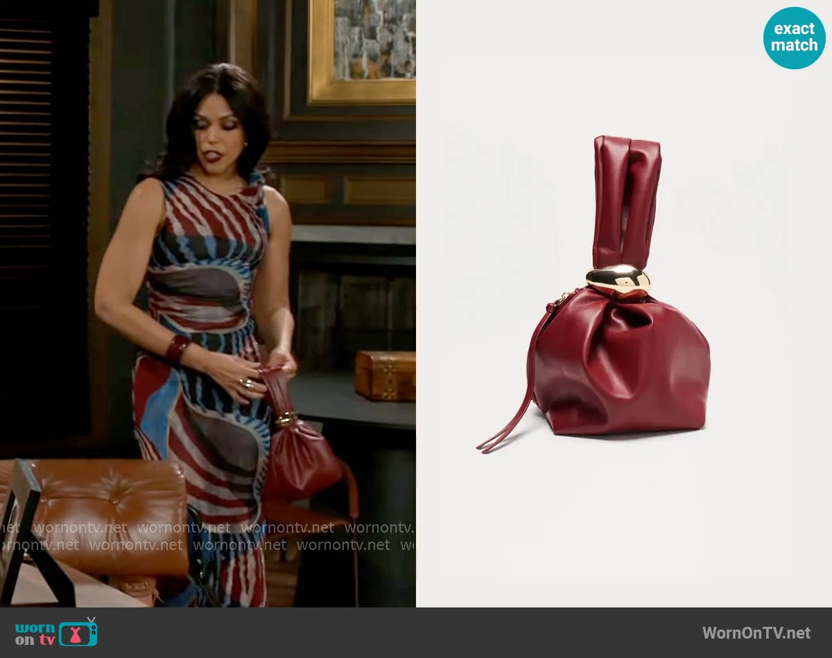Fashion Nova A La Mode Clutch worn by Dani Dupree (Karla Mosley) on Beyond the Gates