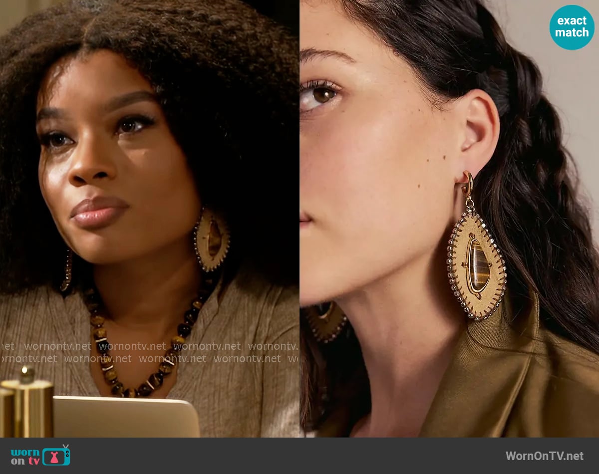 Free People Hettie Dangle Earrings worn by Eva Thomas (Ambyr Michelle) on Beyond the Gates