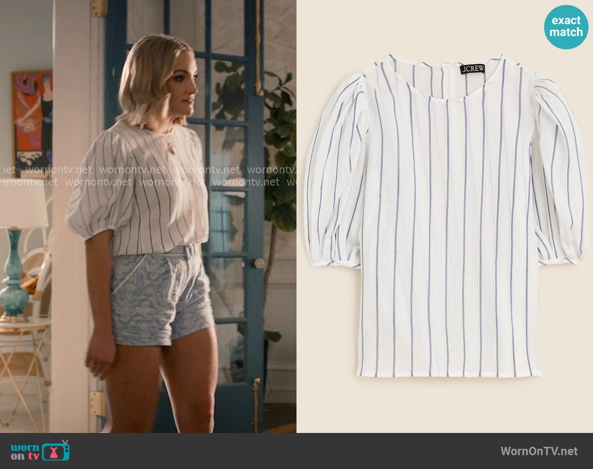 J. Crew Puff-sleeve Top in sheer gauze worn by Noreen Fitzgibbons (Jamie Lynn Spears) on Sweet Magnolias