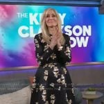 Judith Light’s black floral print dress on The Kelly Clarkson Show