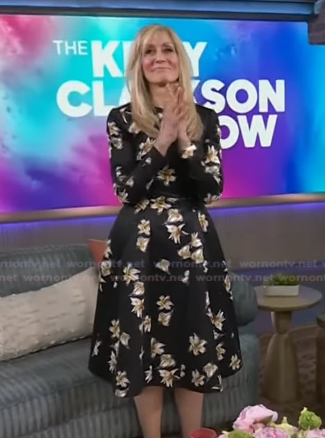 Judith Light’s black floral print dress on The Kelly Clarkson Show