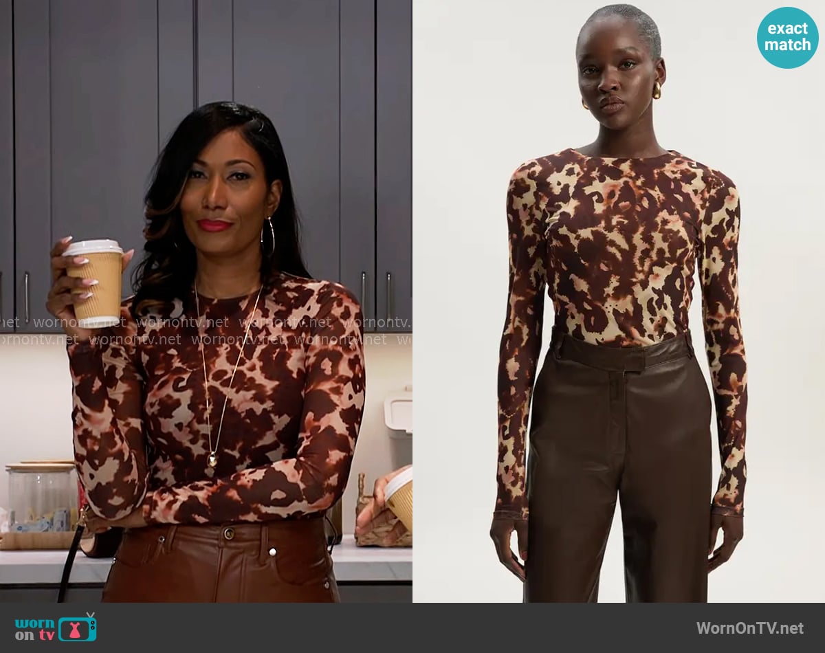 Karen Millen Long Sleeve Leopard Print Mesh Bodysuit worn by Dana 'Leslie' Thomas (Trisha Mann-Grant) on Beyond the Gates