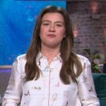 Kelly’s printed satin blouse on The Kelly Clarkson Show
