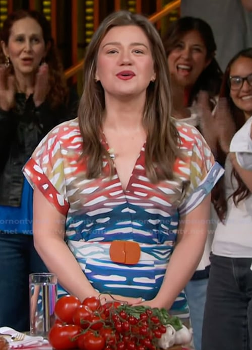 Kelly’s printed v-neck dress with belt on The Kelly Clarkson Show