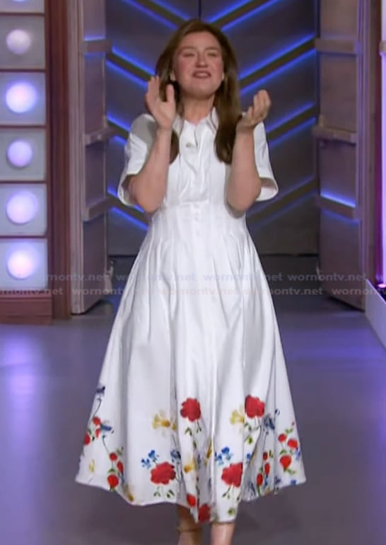Kelly’s white floral embroidered dress on The Kelly Clarkson Show