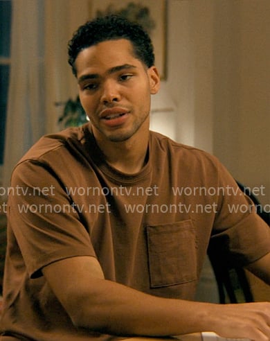 Kel’s brown t-shirt on Not Suitable For Work