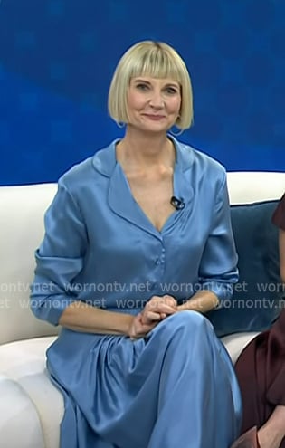 Kerri Kenney-Silver’s blue satin blouse and skirt on Today