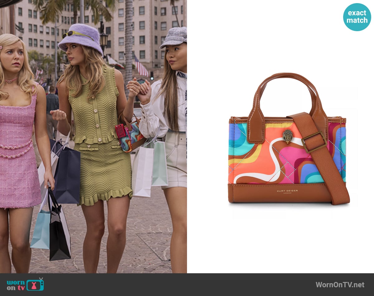 Kurt Geiger Wave Square Shopper Tote worn by Madison (Jessica Belkin) on Elle