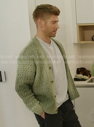 Kyle’s green ombre cardigan on In The City