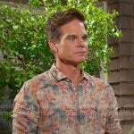 Leo’s abstract print button down shirt on Days of our Lives