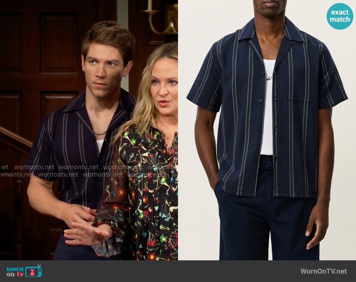 Noah’s navy striped shirt on The Young and the Restless