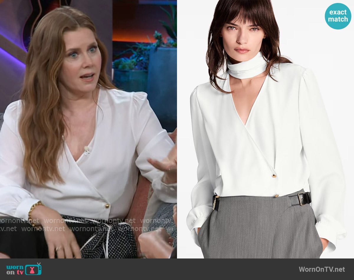 Louis Vuitton Double-Breasted Wrap Blouse worn by Amy Adams  on The Kelly Clarkson Show