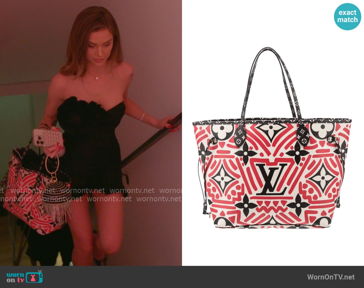 Louis Vuitton Monogram Neverfull Tote worn by Lala Kent on The Valley