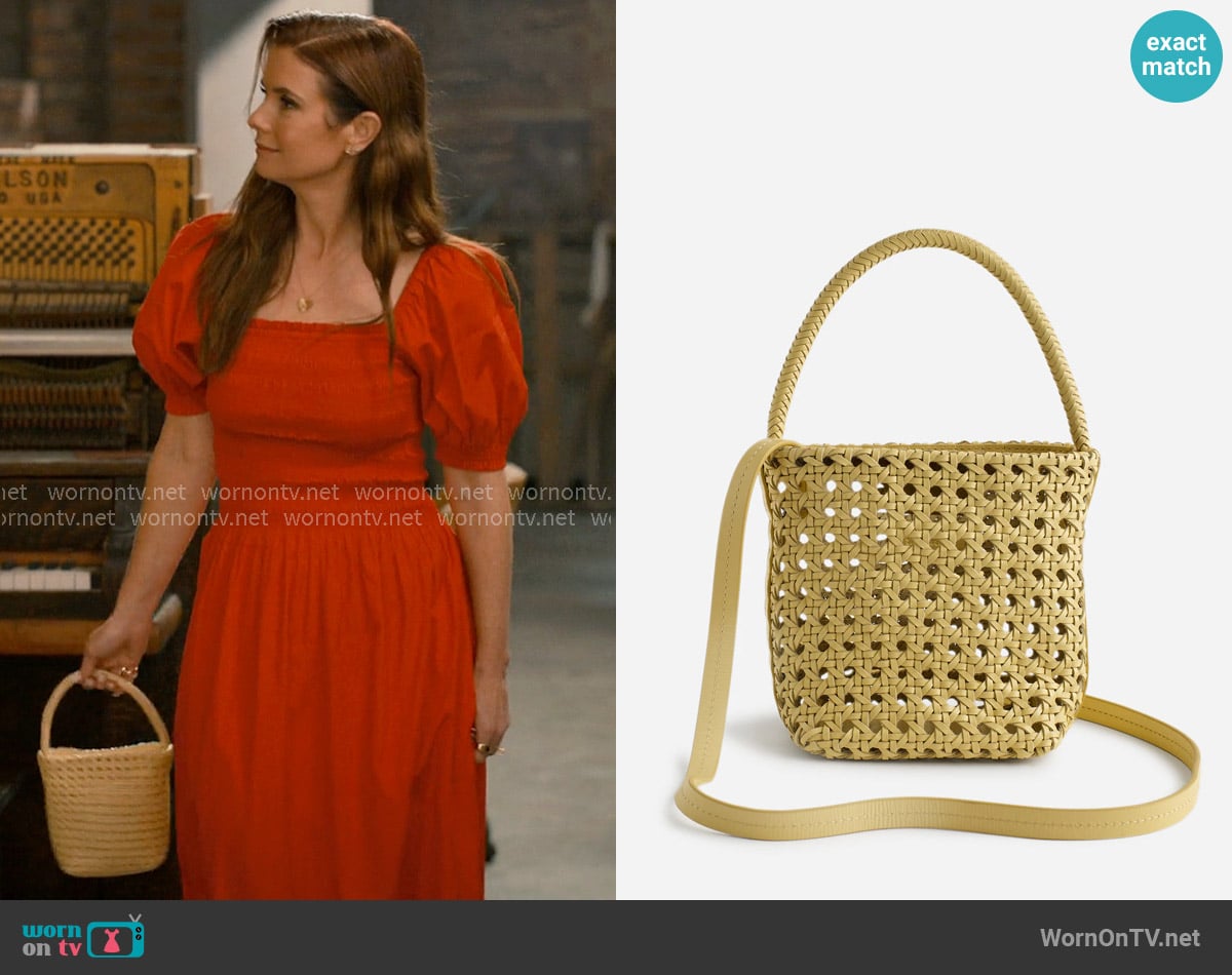 Madewell The Handwoven Cane Mini Bag in Iced Lemon worn by Maddie Townsend (JoAnna Garcia Swisher) on Sweet Magnolias