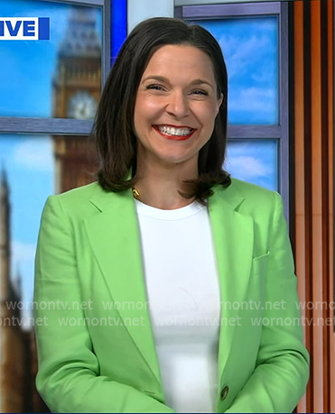 Maggie Rulli’s green linen blazer on Good Morning America