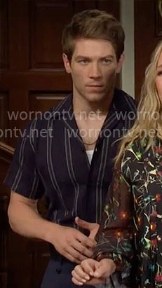 Noah’s navy striped shirt on The Young and the Restless