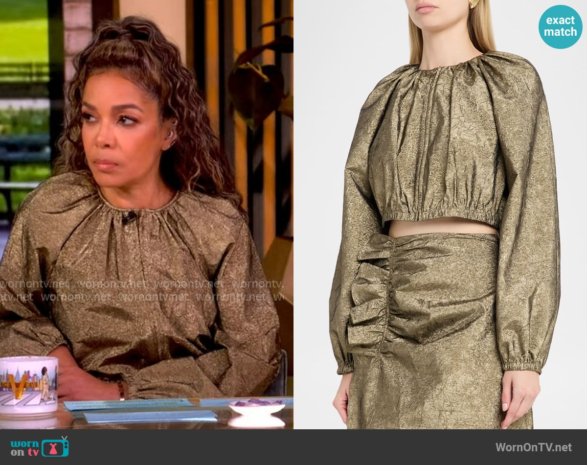 Sunny’s metallic jacket on The View