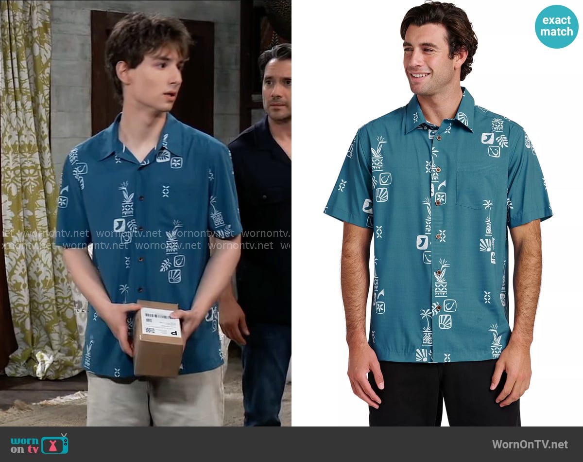 Quiksilver Mystic Fin Shirt in Teal worn by Rocco Falconeri (Finn Francis Carr) on General Hospital