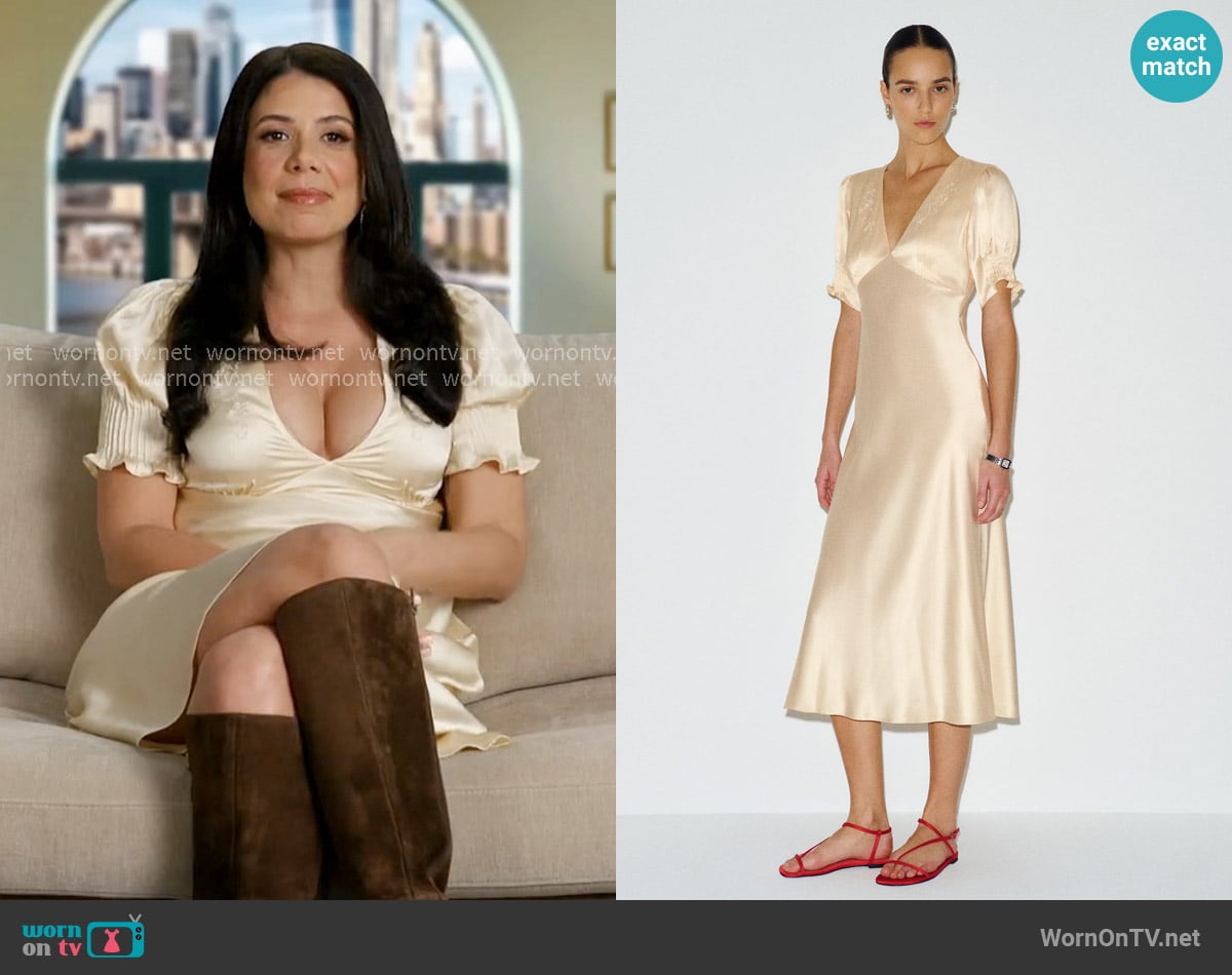 Reformation Sacha Silk Dress in Yogurt worn by Yvonne Najor on In The City