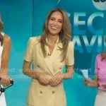 Rhiannon's yellow short sleeve blazer and pants on Good Morning America