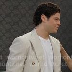 RJ’s off white blazer on The Bold and the Beautiful