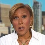 Robin’s brown beaded pendant necklace on Good Morning America