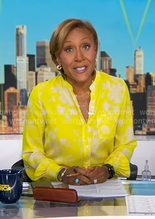 Robin’s yellow printed button down blouse on Good Morning America