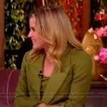 Sara’s green blazer and pants on The View