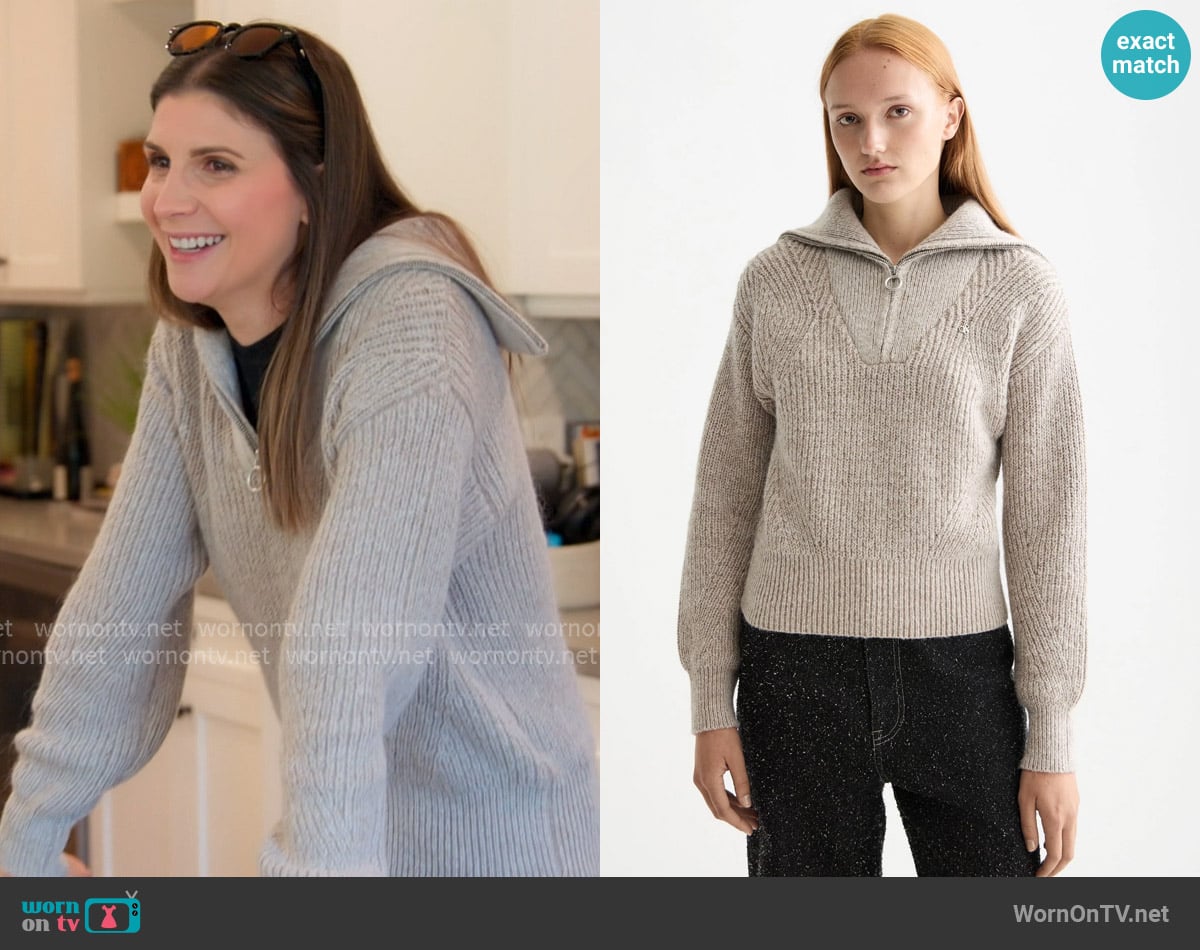 Scotch and Soda Half zip pullover worn by Janet Caperna on The Valley