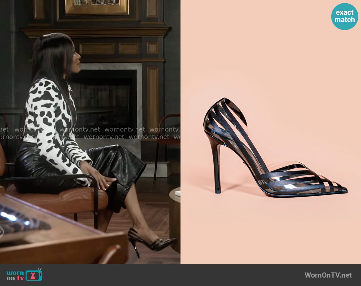 She is Cheval Simpre Vive Pumps worn by Hayley Lawson (Marquita Goings) on Beyond the Gates