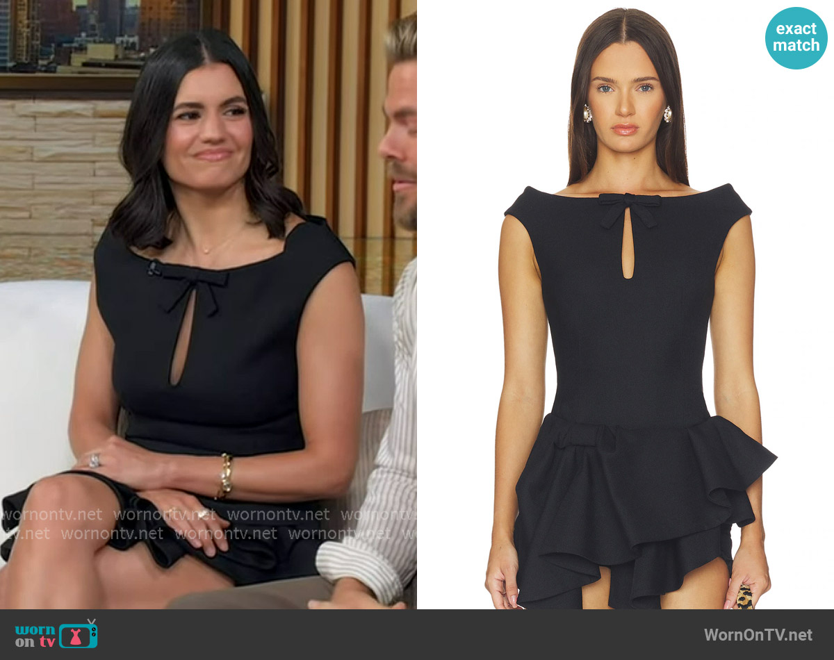 Shushu/Tong Keyhole Cold-shoulder Crop Top worn by Hayley Erbert on Good Morning America