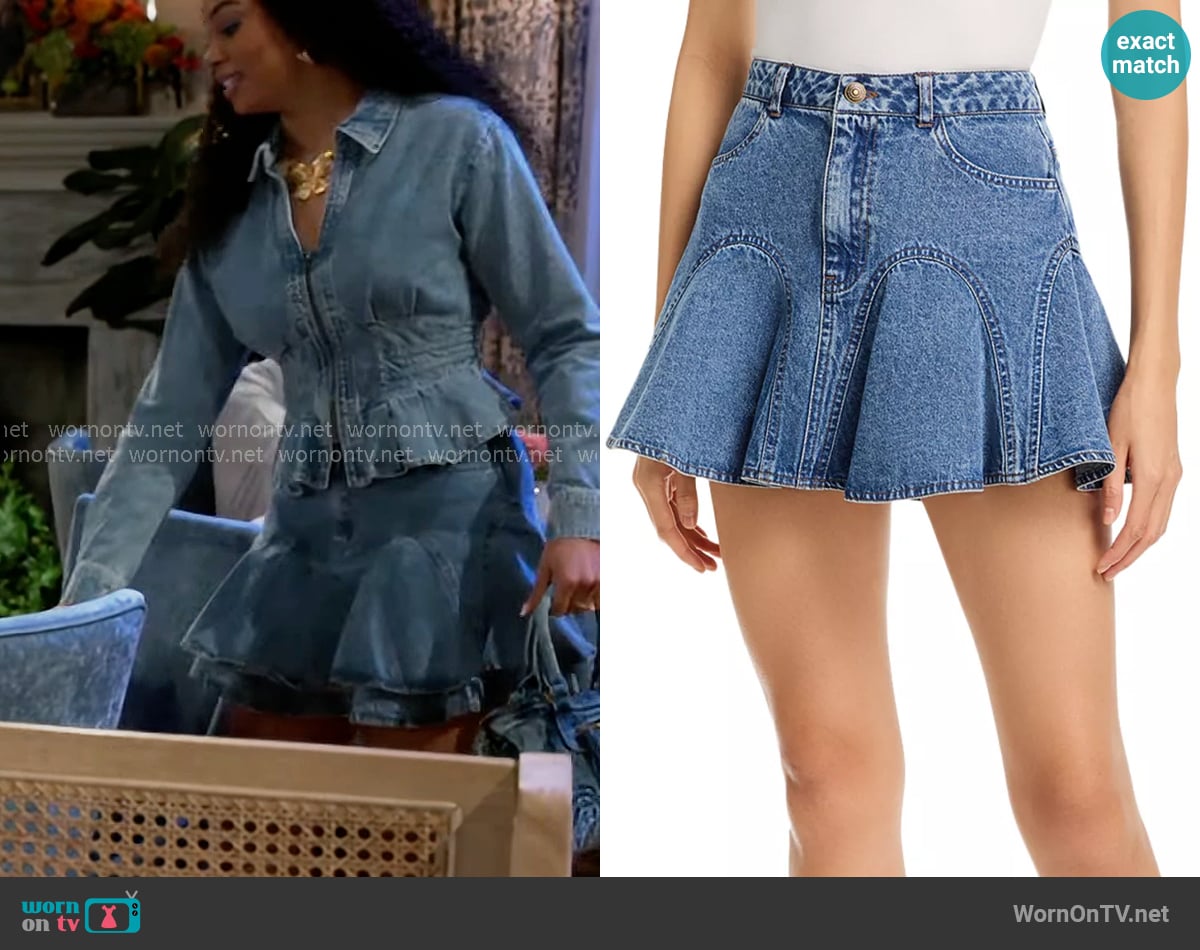 Steve Madden Melany Skirt worn by Chelsea Hamilton (RhonniRose Mantilla) on Beyond the Gates